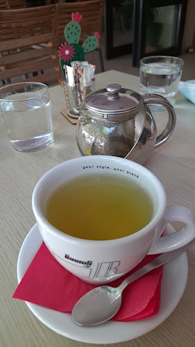 Opinii despre Aroma coffee - bar în Πύλος - Γαστρονομία και φιλοξενία