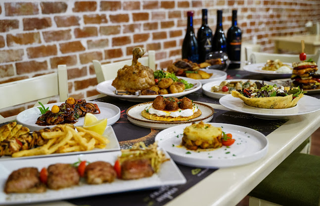 Opinii despre Τα σκαλάκια της χαράς în Άλλη Μεριά - Γαστρονομία και φιλοξενία