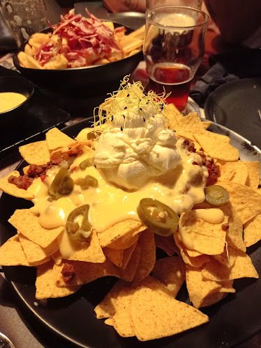 Comentarii opinii despre Arch Beer House