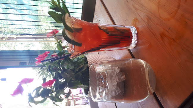 Rose Cafe - Γαστρονομία και φιλοξενία