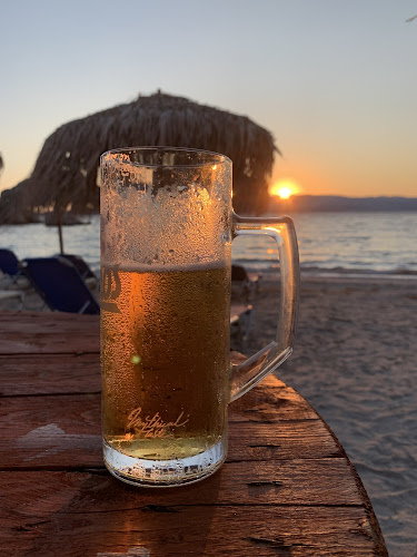 George's Kalamia Beach Bar