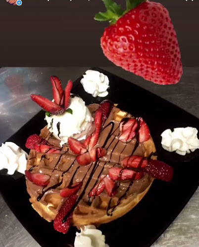 Opinii despre GRANDE Cafe Pizza & Breakfast Poros în Πόρος - Γαστρονομία και φιλοξενία