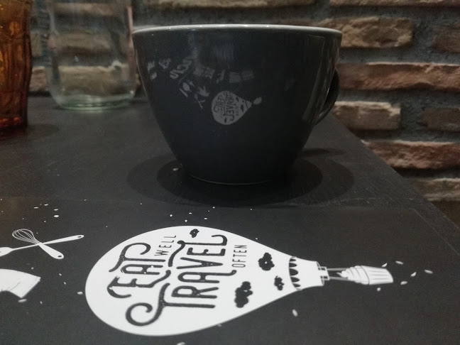 Comentarii opinii despre The Underdog® Flagship Store Thissio