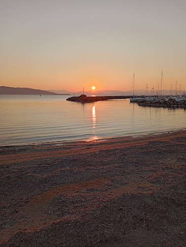 Ακτή Τότη Χατζή, Αίγινα 180 10