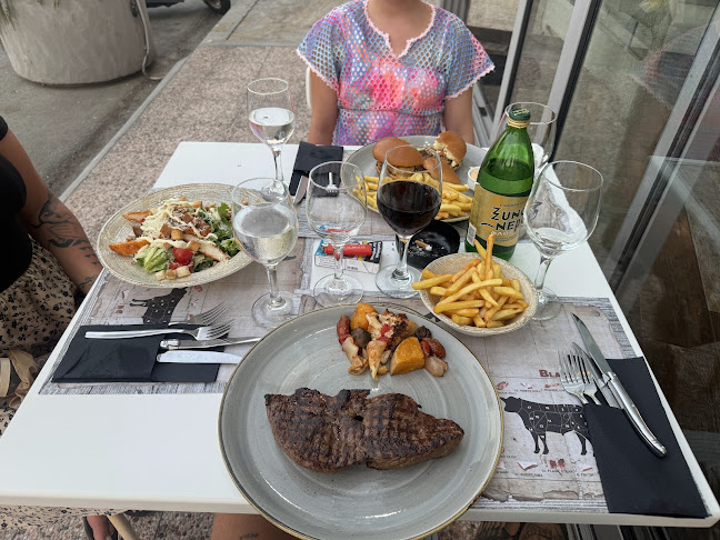 Opinii despre El Toro Steak House în Ρόδος - Γαστρονομία και φιλοξενία