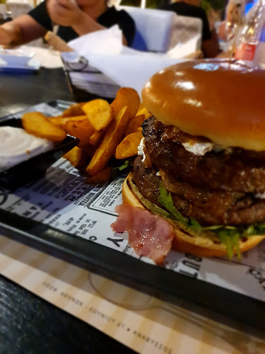 Λεωφ. Αθηνών Σουνίου 17, Ανάβυσσος 190 13