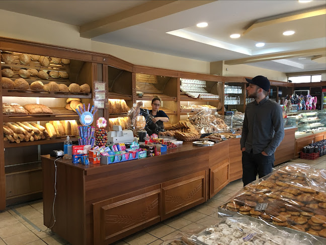 Φούρνος Ισιρη - Γαστρονομία και φιλοξενία