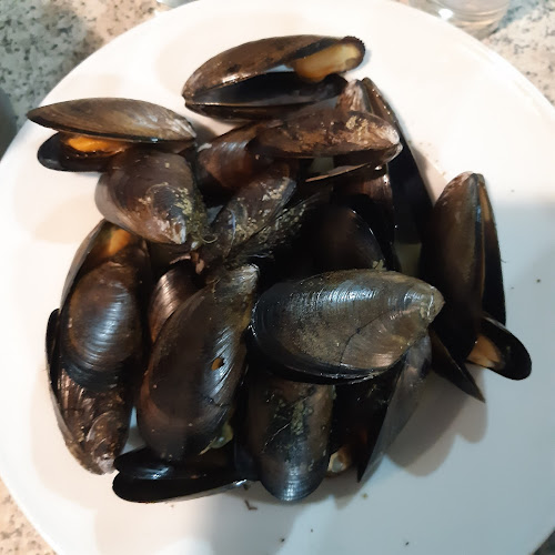 Opinii despre Τόνι καφε în Agios Georgios - Γαστρονομία και φιλοξενία