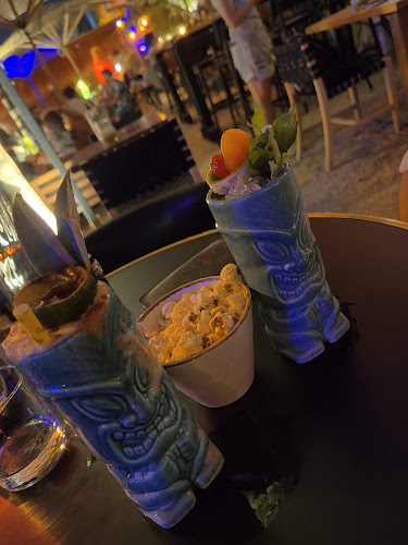 The Place Secret Yard - Γαστρονομία και φιλοξενία