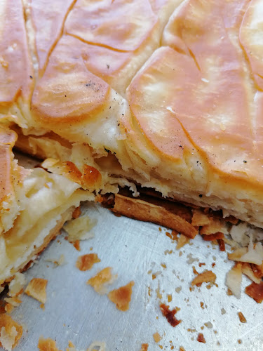 Αρτος τυροπιτα καφε ιωαννιδης - Διακοπτό