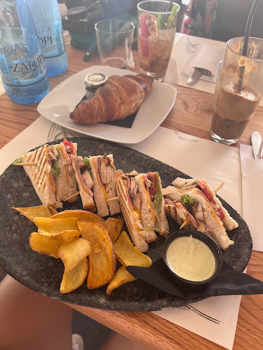 Ακτή Τομπάζη 4, Χανιά 731 32