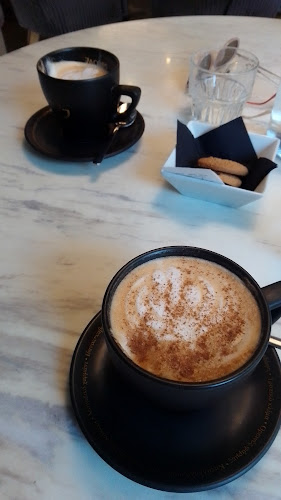 Comentarii opinii despre Colibri