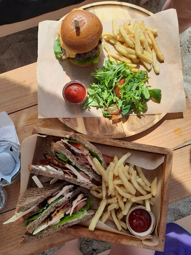 Opinii despre Eldoris Restaurant Beach bar în Ποσείδι - Γαστρονομία και φιλοξενία