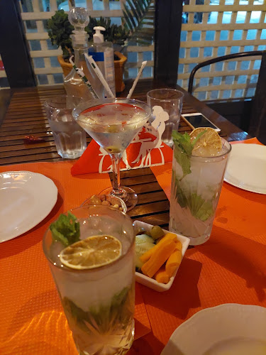 Urban - Γαστρονομία και φιλοξενία