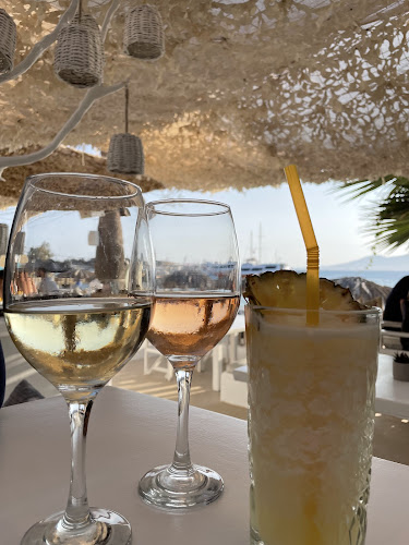 Banana Restaurant - Γαστρονομία και φιλοξενία