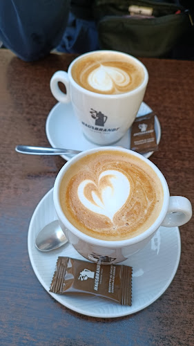 Xenia coffee & snacks