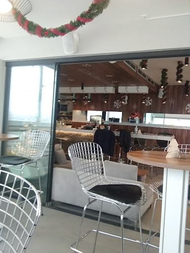 Anemos Cafe Cocktail Bar - Γαστρονομία και φιλοξενία