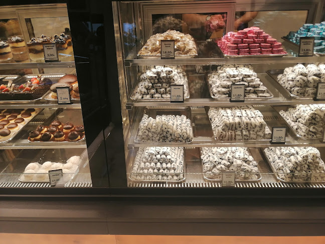 Opinii despre Αρτοζαχαροπλαστείο Μπουρδαμής în Αρκαλοχώρι - Γαστρονομία και φιλοξενία