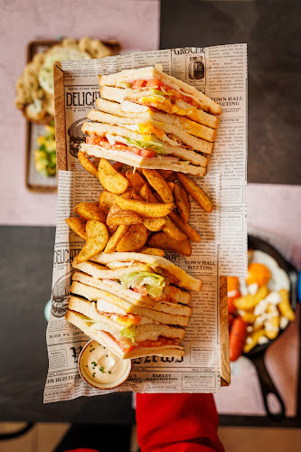 Mademoiselle Coffee & Brunch