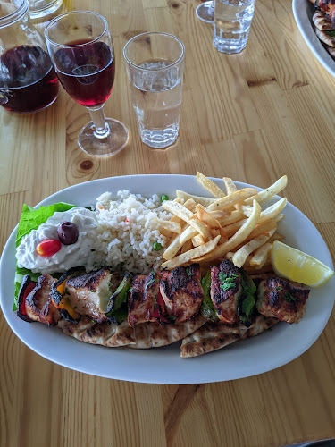 Ostria, Kalathos 851 02