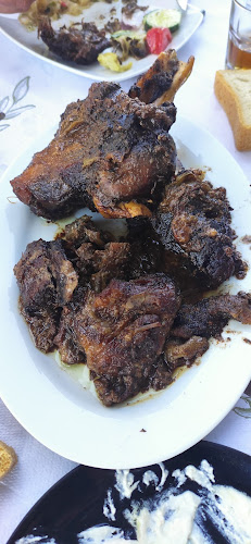 Opinii despre Ταβερνα Παπαδακης în Προάστιο - Γαστρονομία και φιλοξενία