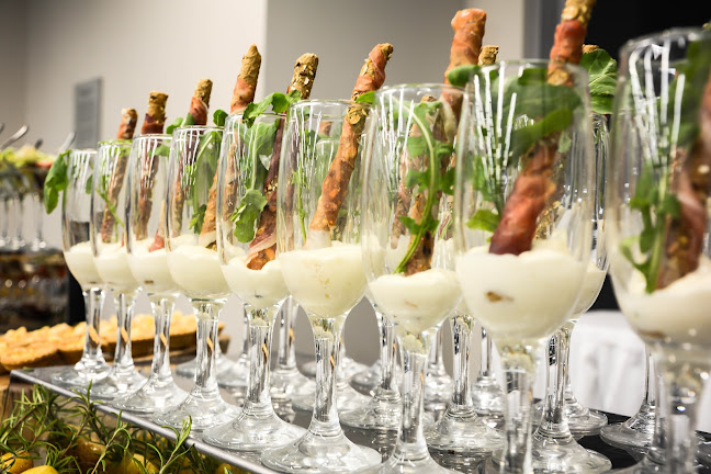 Opinii despre Catering Maxim în Πολύκαστρο - Γαστρονομία και φιλοξενία