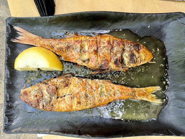 Τριαντάφυλλος - Η Μικρή Πλατεία