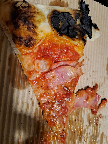 Totonno Pizzeria - Γαστρονομία και φιλοξενία