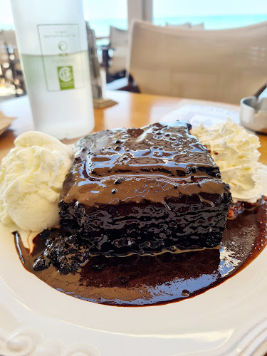 Opinii despre BABEL Cafe-Bar-restaurant în Κίσσαμος - Γαστρονομία και φιλοξενία