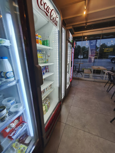 Canteen Street Food - Πλάκα