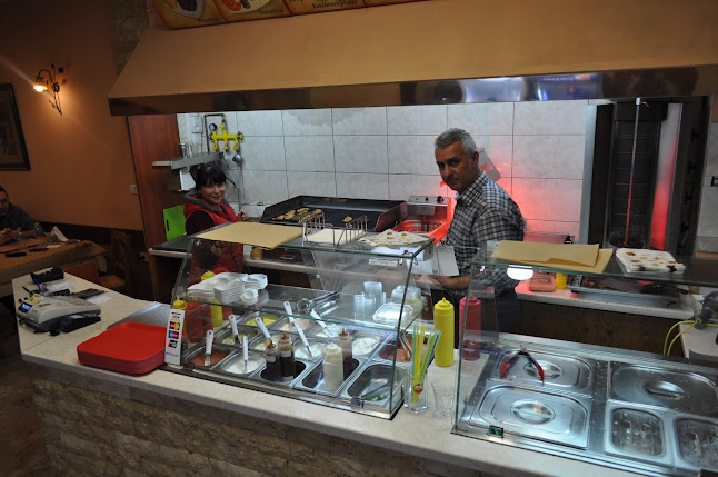 Opinii despre ΤΟ ΣΤΕΚΙ ΤΟΥ ΠΑΥΛΟΥ în Αλεξάνδρεια - Γαστρονομία και φιλοξενία