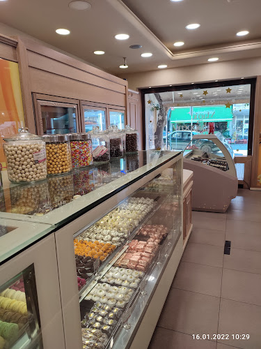 Opinii despre Σαβοϊδάκης Bakery & Patisserie, Μοίρες în Μοίρες - Γαστρονομία και φιλοξενία