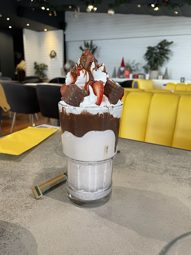 Comentarii opinii despre Bufala Gelato (Βουλιαγμένη)