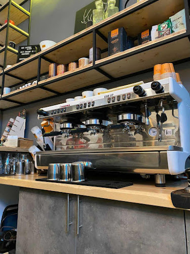 Ethniki Odos Palaiokastritsas Kerkiras, Κέρκυρα 491 00