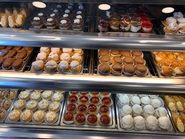 Opinii despre Φούρνος Τσουμάνης în Σύβοτα - Γαστρονομία και φιλοξενία