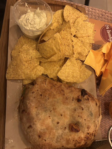 Opinii despre Los Tsiadiyas în Γέρακας - Γαστρονομία και φιλοξενία