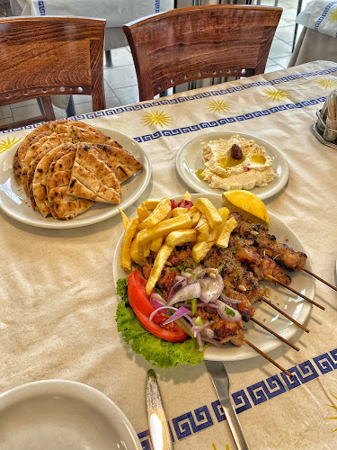 "Τα αδέρφια" Κοτόπουλα στα κάρβουνα