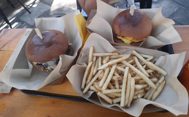 Opinii despre Good dog Peiraias în Πειραιάς - Γαστρονομία και φιλοξενία