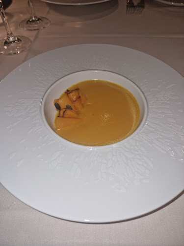 Varoulko Seaside Restaurant - Γαστρονομία και φιλοξενία