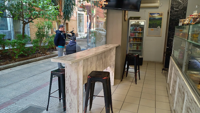 Comentarii opinii despre Stadium Cafe