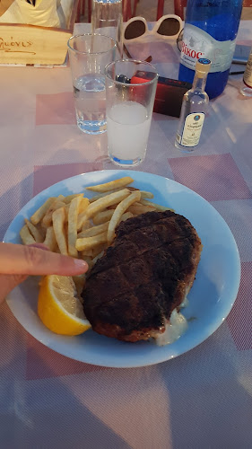 Το Μπαλκόνι - Στάμνα