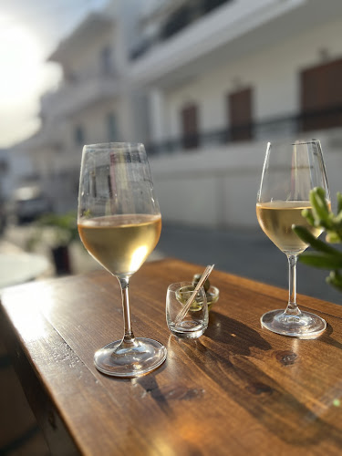 OINOHOROS Wine Bar & Shop - Νάξος