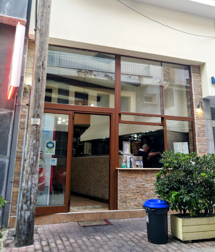 Γύρος Στα Κάρβουνα "Ο Σπύρος"