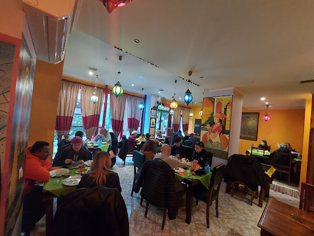 Opinii despre Kebab & Curry Indian Restaurant în Πειραιάς - Γαστρονομία και φιλοξενία