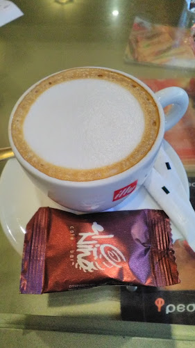 El Niño Cafe-bar Loutraki - Λουτράκι