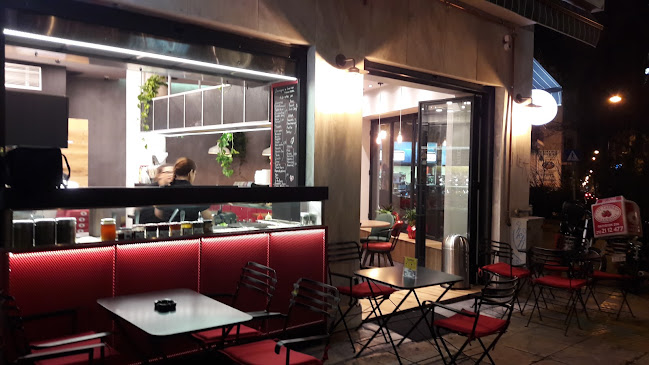 Κωλέττη 33, Αθήνα 106 77