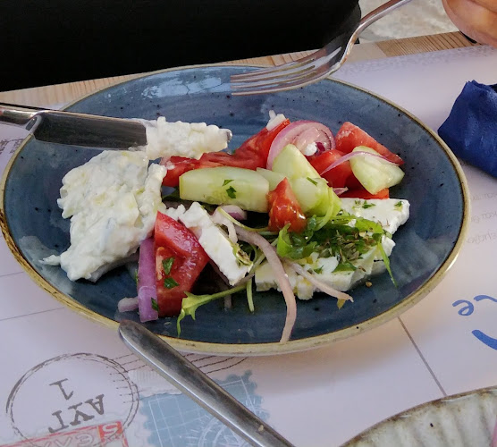 Ostria - Γαστρονομία και φιλοξενία