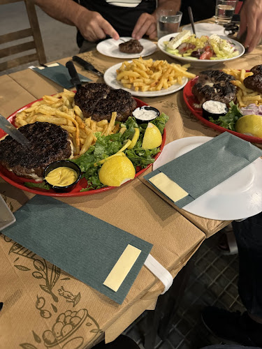 Το Παραδοσιακό - Σουβλατζίδικο | Νεάπολη - Γαστρονομία και φιλοξενία