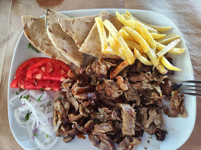 Opinii despre Tavern "To Filaraki" în Παλαιό Τσιφλίκι - Γαστρονομία και φιλοξενία