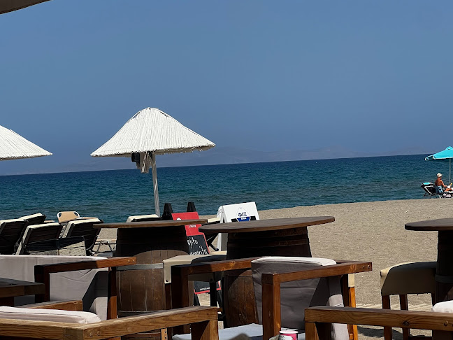 Opinii despre Fysalida Beach Bar în Γάζι - Γαστρονομία και φιλοξενία